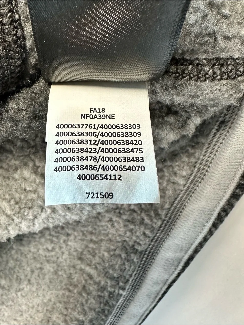 The North Face Gordon Lyons 1/4 Zip Pullover Mens XXL Gray Black Plaid Fleece